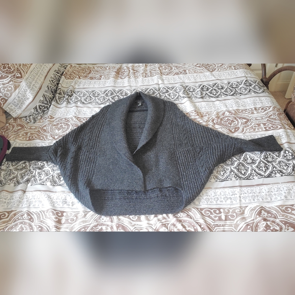 Forever 21 Charcoal Shawl-Collar Cropped Knit Cardigan